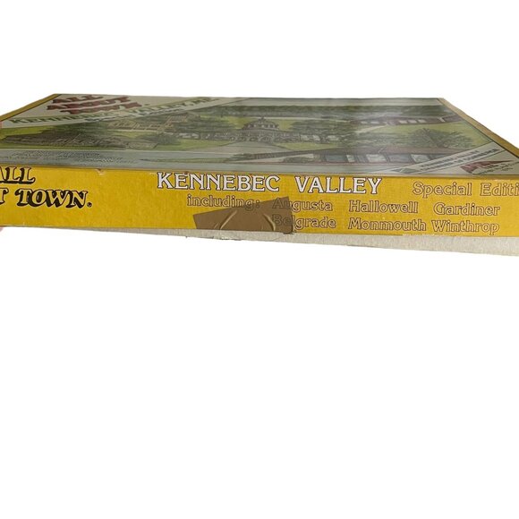 Vintage 1979 All About Town Board Game Kennebec Valley Maine Augusta Belgrade ++ - Picture 7 of 11